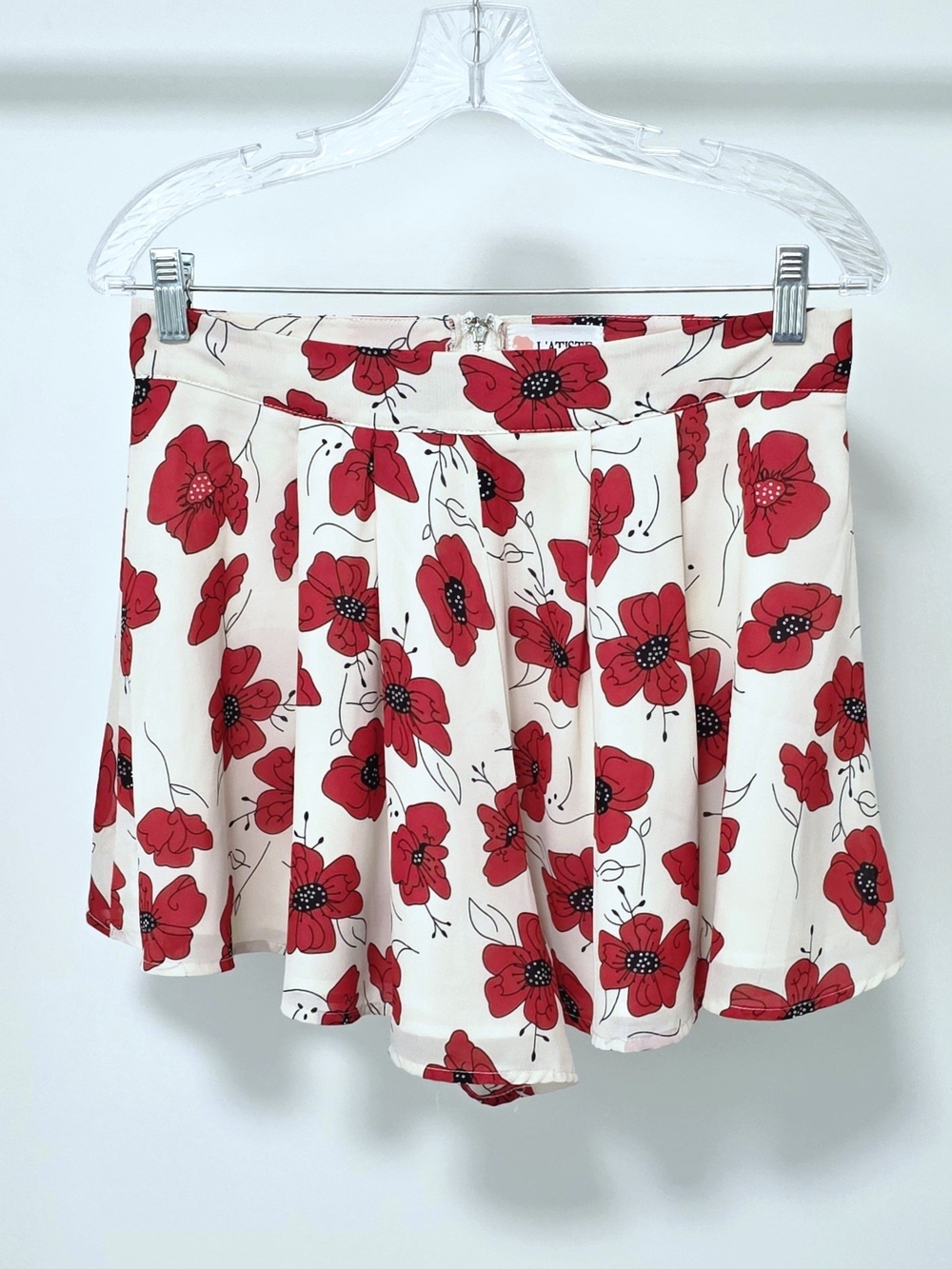 L'ATISTE Cream High-Waist Shorts with Red Floral Print Size Large